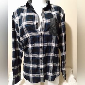 Nwt Express men's size small black and blue colored flannel